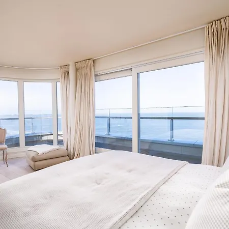 Huswell - Stunning Penthouse With Amazing View And Parking Apartment Knokke-Heist