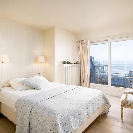 Huswell - Stunning Penthouse With Amazing View And Parking Apartment