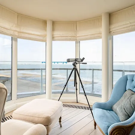 Huswell - Stunning Penthouse With Amazing View And Parking